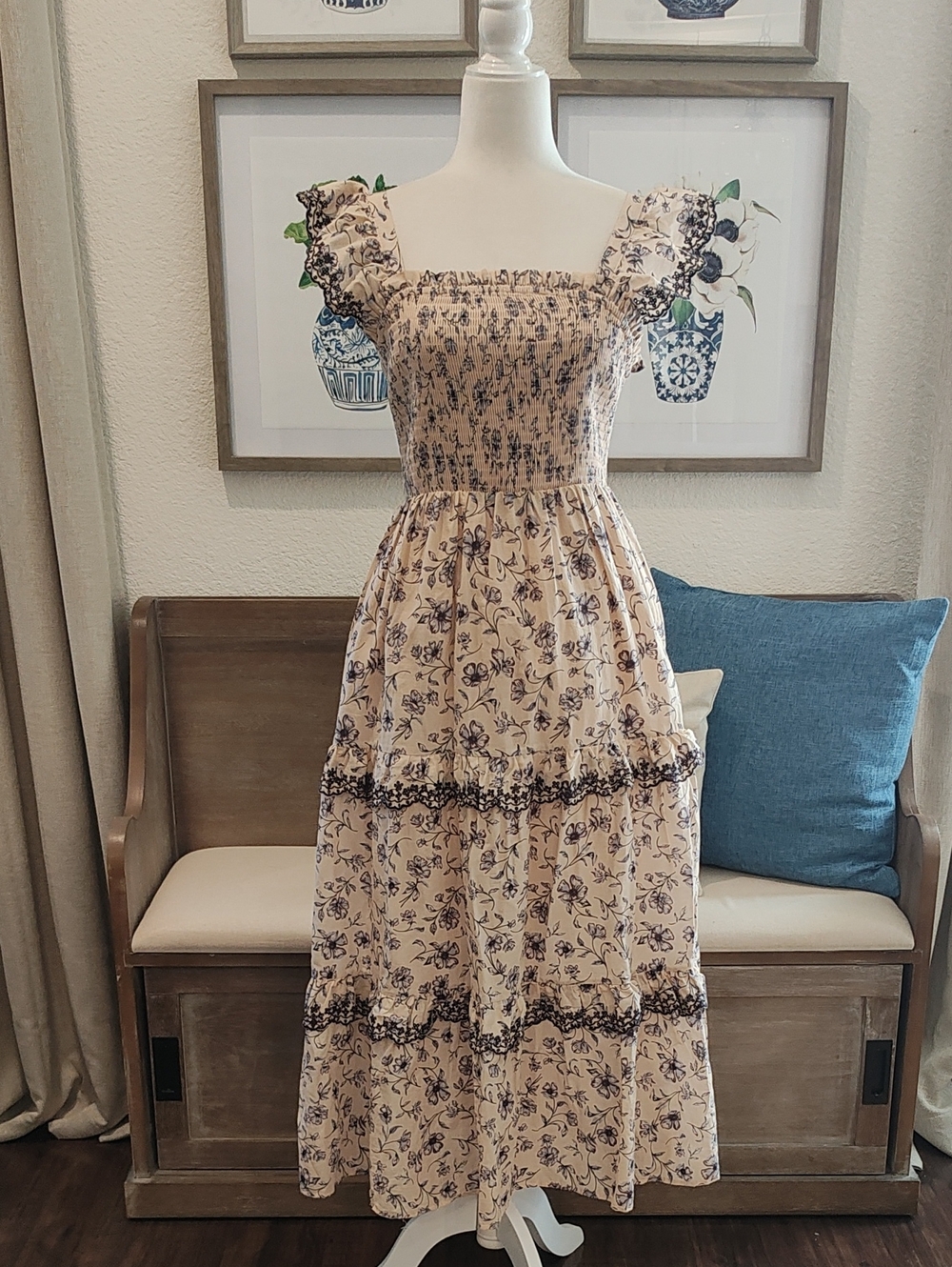 NEW Super Cute Summer Dress Size 6
